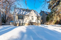 11234 71 Avenue NW  Edmonton, AB T6G 0A6