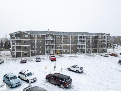 205A 260 SPRUCE RIDGE Road  Spruce Grove, AB T7X 0A1