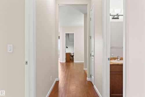 425 6083 Maynard Way, Edmonton, AB - Indoor Photo Showing Other Room