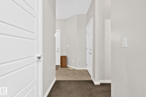 11 3710 Allan Drive, Edmonton, AB - Indoor Photo Showing Other Room
