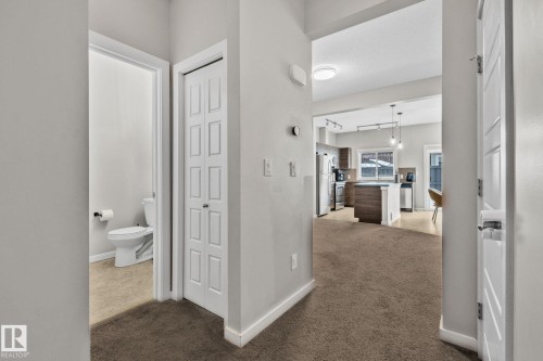 11 3710 Allan Drive, Edmonton, AB - Indoor