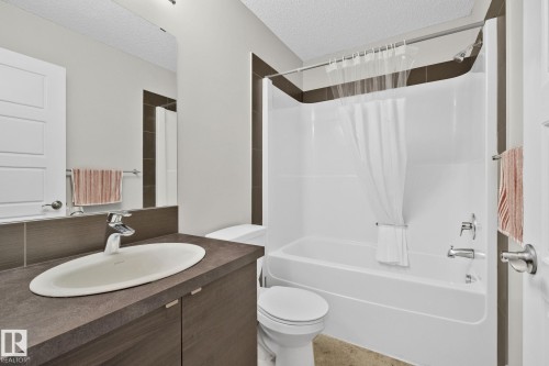 11 3710 Allan Drive, Edmonton, AB - Indoor Photo Showing Bathroom
