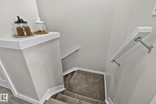 11 3710 Allan Drive, Edmonton, AB - Indoor