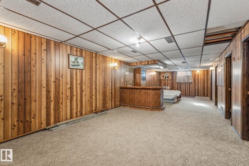 160 Clareview Road, Edmonton, AB - Indoor Photo Showing Other Room