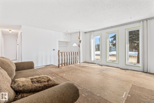 160 Clareview Road, Edmonton, AB - Indoor