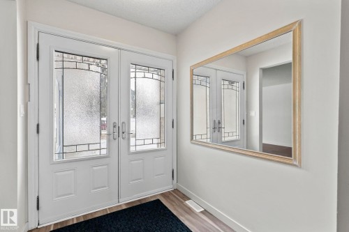 Entrance foyer - 18124 68Ave, Edmonton, AB - Indoor Photo Showing Other Room