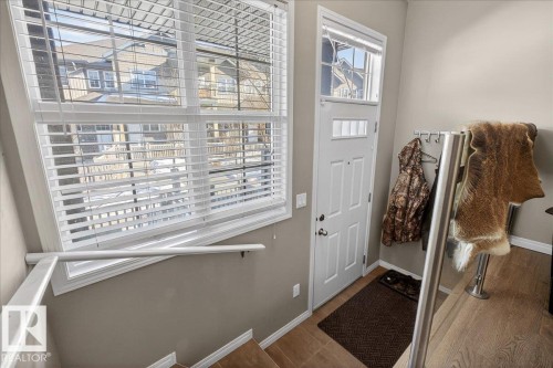 Entrance foyer - 33 4029 Orchards Drive Sw, Edmonton, AB - Indoor Photo Showing Other Room