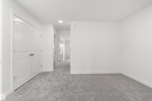 19127 20 Avenue, Edmonton, AB - Indoor Photo Showing Other Room