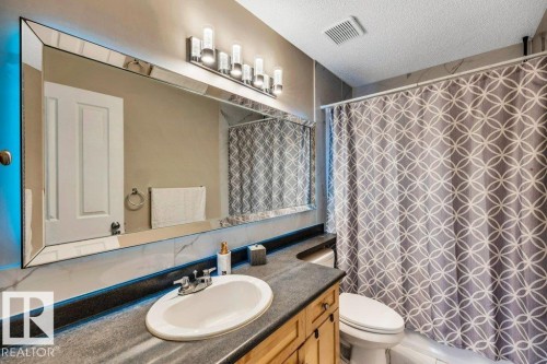 3740 29 Street, Edmonton, AB - Indoor Photo Showing Bathroom