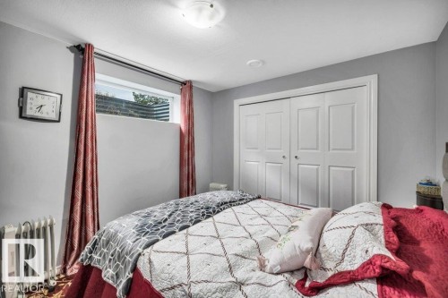 3740 29 Street, Edmonton, AB - Indoor Photo Showing Bedroom