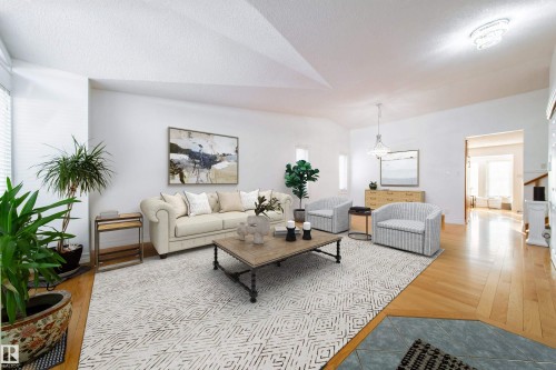 18007 57 Avenue, Edmonton, AB - Indoor Photo Showing Living Room