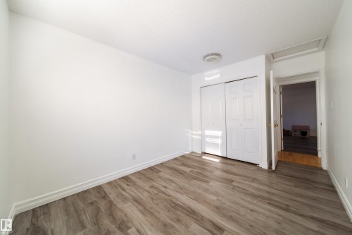18007 57 Avenue, Edmonton, AB - Indoor Photo Showing Other Room