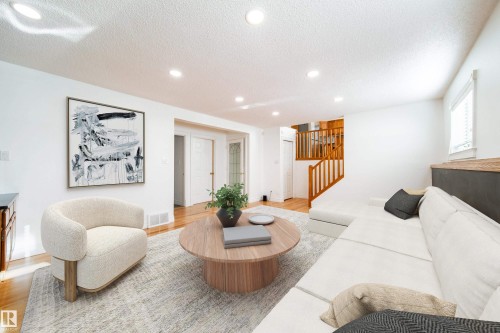 18007 57 Avenue, Edmonton, AB - Indoor Photo Showing Other Room