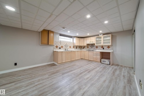 18007 57 Avenue, Edmonton, AB - Indoor