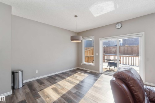 435 41 Avenue, Edmonton, AB - Indoor