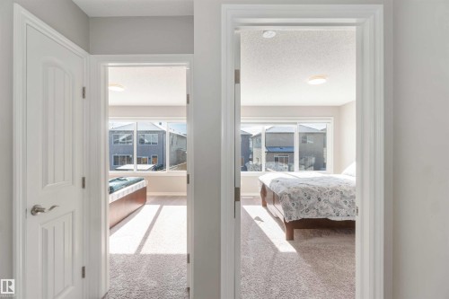 435 41 Avenue, Edmonton, AB - Indoor