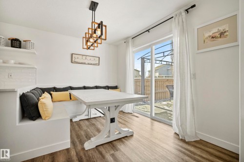 8318 Shaske Crescent, Edmonton, AB - Indoor Photo Showing Other Room