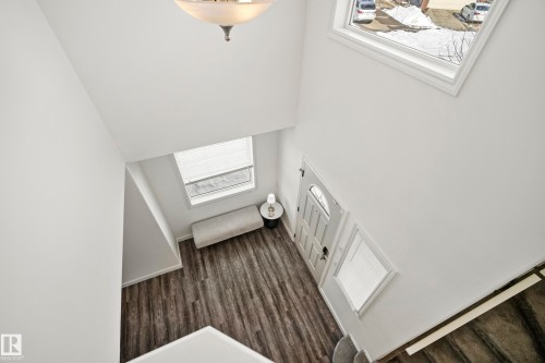 8318 Shaske Crescent, Edmonton, AB - Indoor Photo Showing Other Room