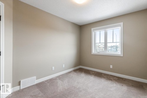 2262 Casey Crescent, Edmonton, AB 