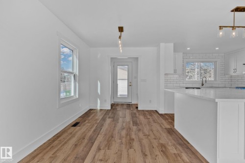 26 Alcott Crescent, St. Albert, AB - Indoor