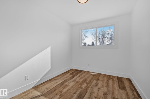 26 Alcott Crescent, St. Albert, AB - Indoor Photo Showing Other Room