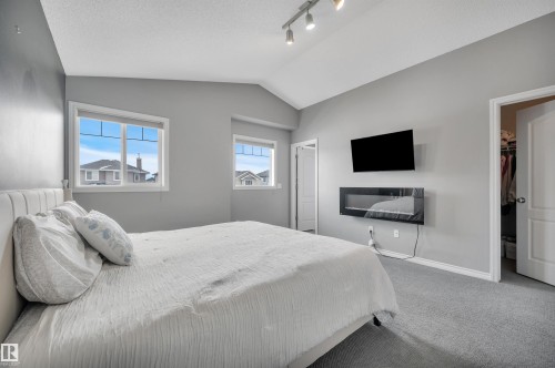 62 Douglas Crescent, Leduc, AB - Indoor Photo Showing Bedroom