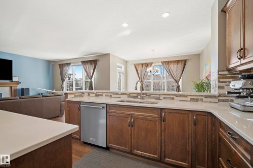 3689 Atkinson Loop, Edmonton, AB - Indoor Photo Showing Kitchen With Double Sink