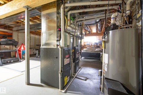 3689 Atkinson Loop, Edmonton, AB - Indoor Photo Showing Basement