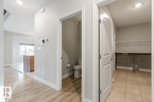 1424 29 Street, Edmonton, AB - Indoor Photo Showing Other Room