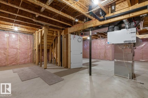 1424 29 Street, Edmonton, AB - Indoor Photo Showing Basement