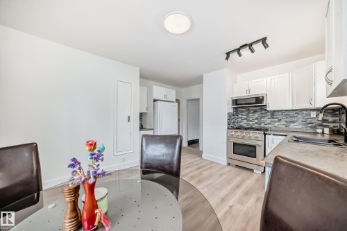 10703 65 Avenue, Edmonton, AB - Indoor Photo Showing Kitchen