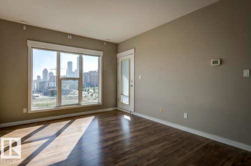 515 10518 113 Street, Edmonton, AB - Indoor Photo Showing Other Room