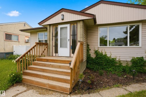 12235 St Albert Trail, Edmonton, AB 