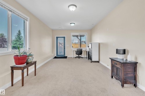 702 Pheasant Close, Cold Lake, AB - Indoor