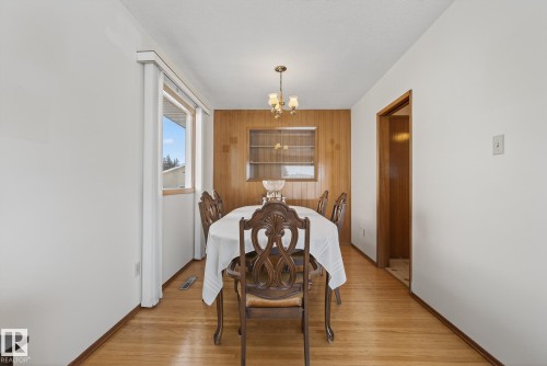 9145 152 Street, Edmonton, AB - Indoor Photo Showing Dining Room