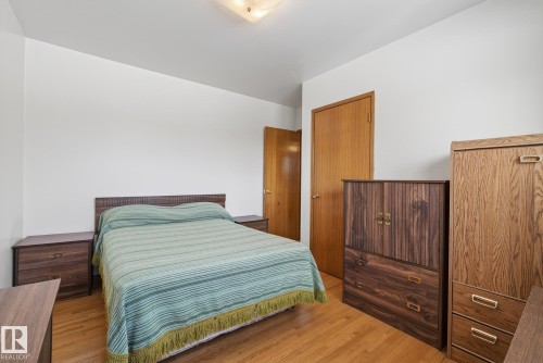 9145 152 Street, Edmonton, AB - Indoor Photo Showing Bedroom