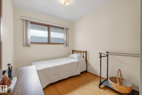 9145 152 Street, Edmonton, AB - Indoor Photo Showing Bedroom