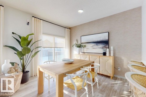 19111 20 Avenue, Edmonton, AB - Indoor Photo Showing Dining Room