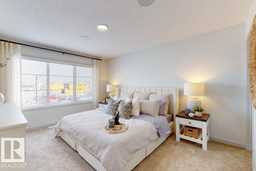 19111 20 Avenue, Edmonton, AB - Indoor Photo Showing Bedroom