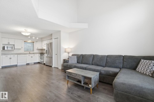 71 Caledonia Drive, Leduc, AB - Indoor