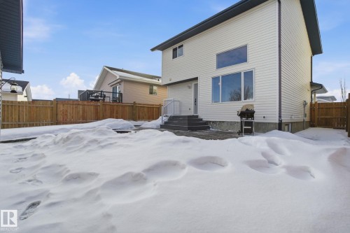 71 Caledonia Drive, Leduc, AB - Outdoor