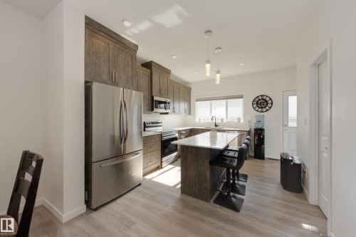 5181 Edgemont Boulevard, Edmonton, AB - Indoor Photo Showing Kitchen With Stainless Steel Kitchen With Upgraded Kitchen