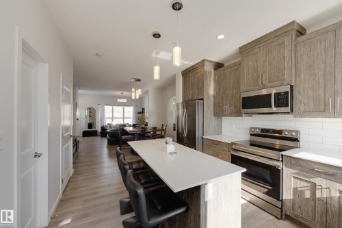 5181 Edgemont Boulevard, Edmonton, AB - Indoor Photo Showing Kitchen With Stainless Steel Kitchen With Upgraded Kitchen