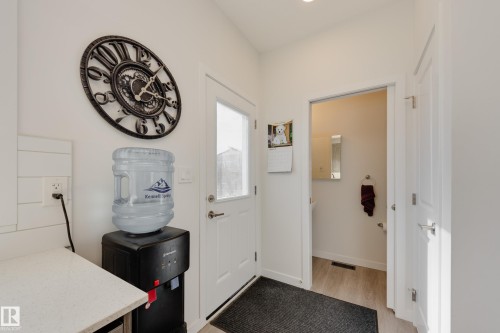 5181 Edgemont Boulevard, Edmonton, AB - Indoor Photo Showing Other Room