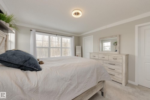 5181 Edgemont Boulevard, Edmonton, AB - Indoor Photo Showing Bedroom