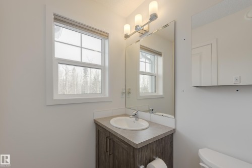 5181 Edgemont Boulevard, Edmonton, AB - Indoor Photo Showing Bathroom
