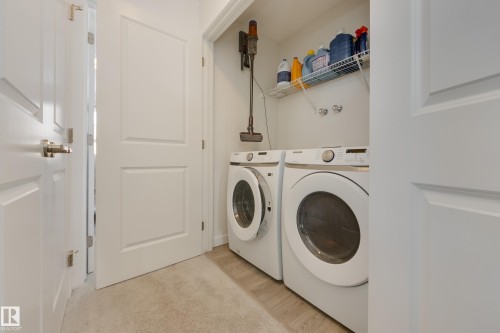 5181 Edgemont Boulevard, Edmonton, AB - Indoor Photo Showing Laundry Room