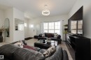 5181 Edgemont Boulevard, Edmonton, AB  - Indoor Photo Showing Living Room 