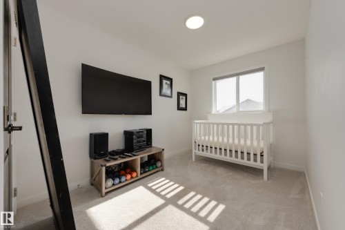 5181 Edgemont Boulevard, Edmonton, AB - Indoor