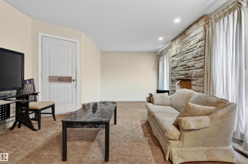 4104 109 Street, Edmonton, AB - Indoor